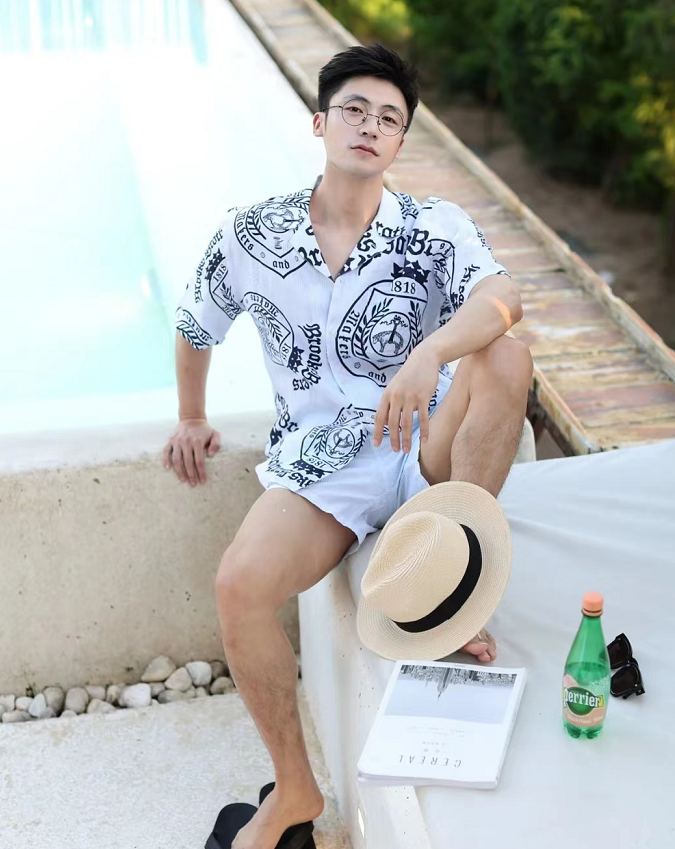 Brooks Brothers 布克兄弟x Vilebrequin联名胶囊系列引领夏日新风尚 Brooks Brothers 布克兄弟x Vilebrequin联名胶囊系列引领夏日新风尚