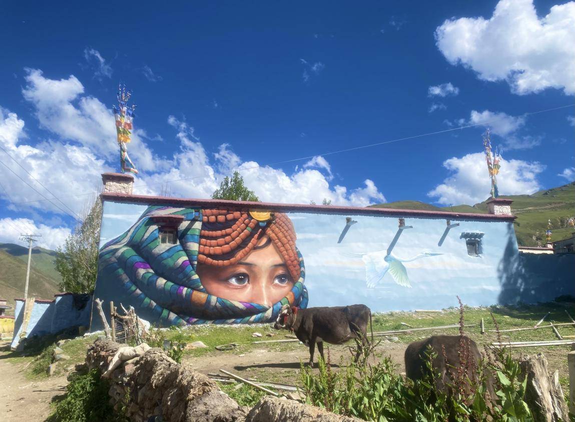西藏首个3d壁画村亮相拉萨乡村振兴获得新动力