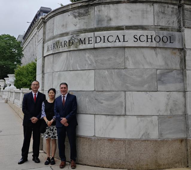 千芝春首席医学专家程井军与哈佛大学医学院开启合作研究之旅