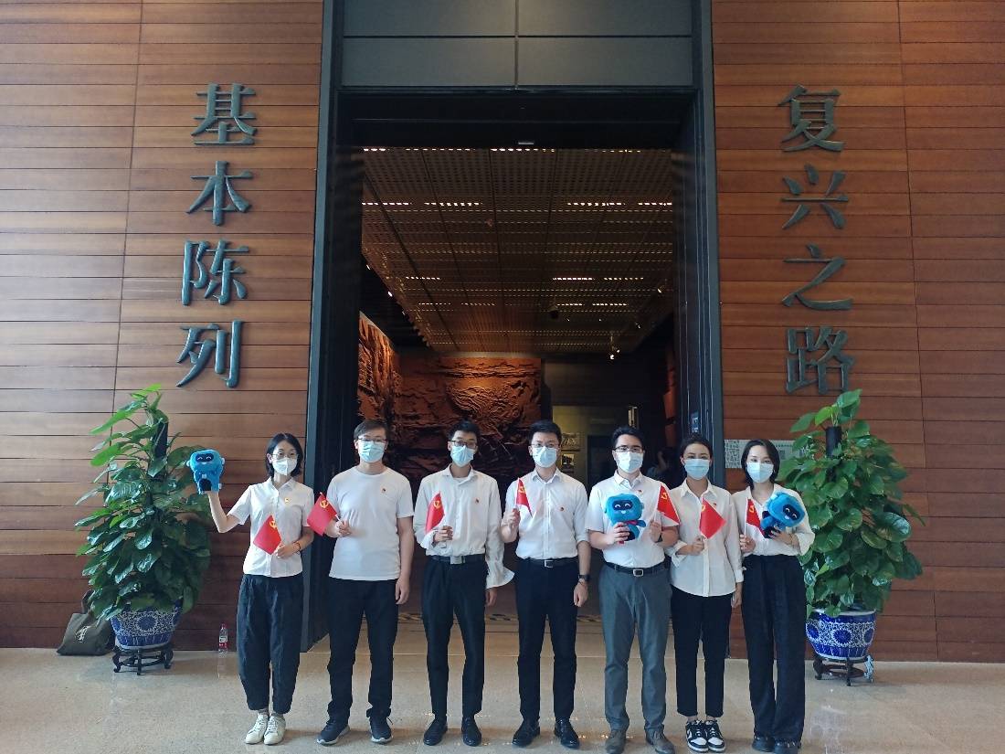 如图片无法显示，请刷新页面